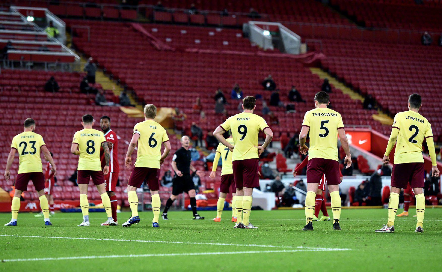 社会在进攻 社会在进攻